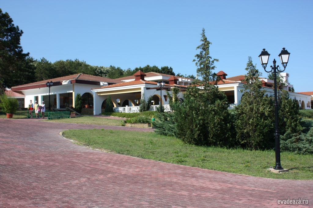 Hotel Holiday Village | 6